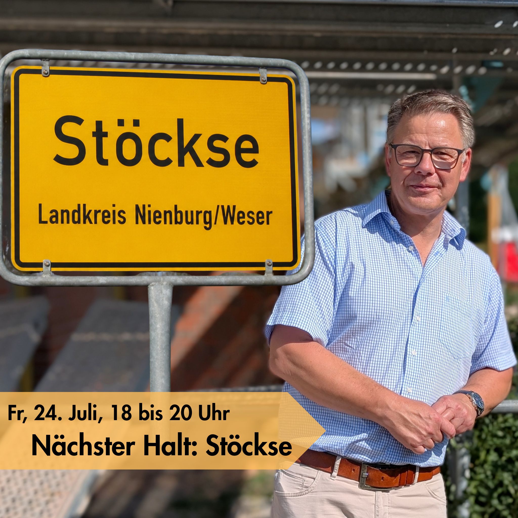 Bürgermeister Holger Spreen will Martin Franke die gemeinde Stöckse vorstellen.
