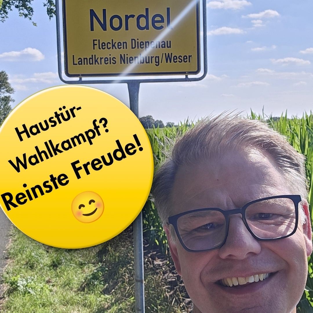 Haustürwahlkampf: Martin Franke unterwegs im Dorf Nordel im Landkreis Nienburg.